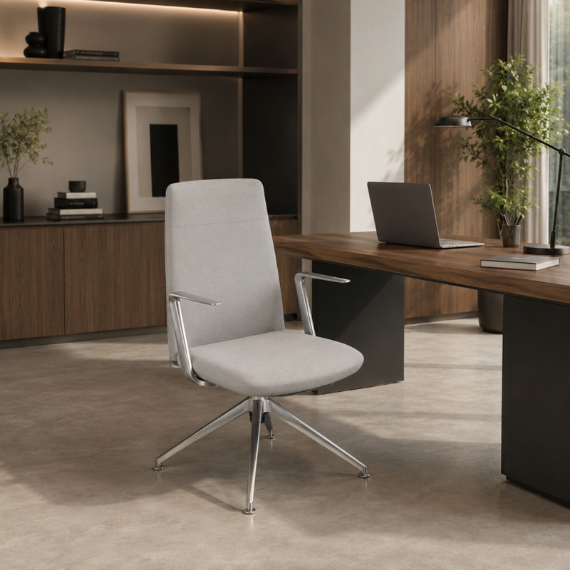 Sillón Lorenzo Base De 4 Puntos Piramidal Respaldo Bajo Tapizado en Piel Accesorios en Aluminio RP-5051/AL