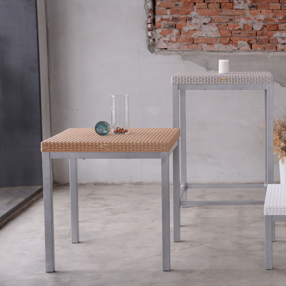 Mesa Russ A para exterior