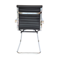 Silla Goetz visitante negro